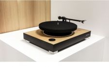 Mag-Lev ML1 Levitation turntable w/ Ortofon 2M Black - Wood Black